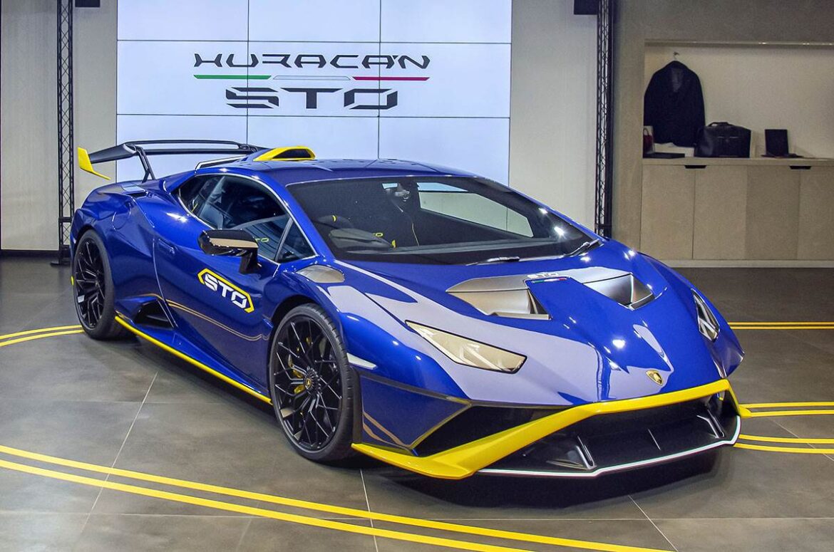 Launched The Huracan Sto Model In India At A Price Of Rs 4.