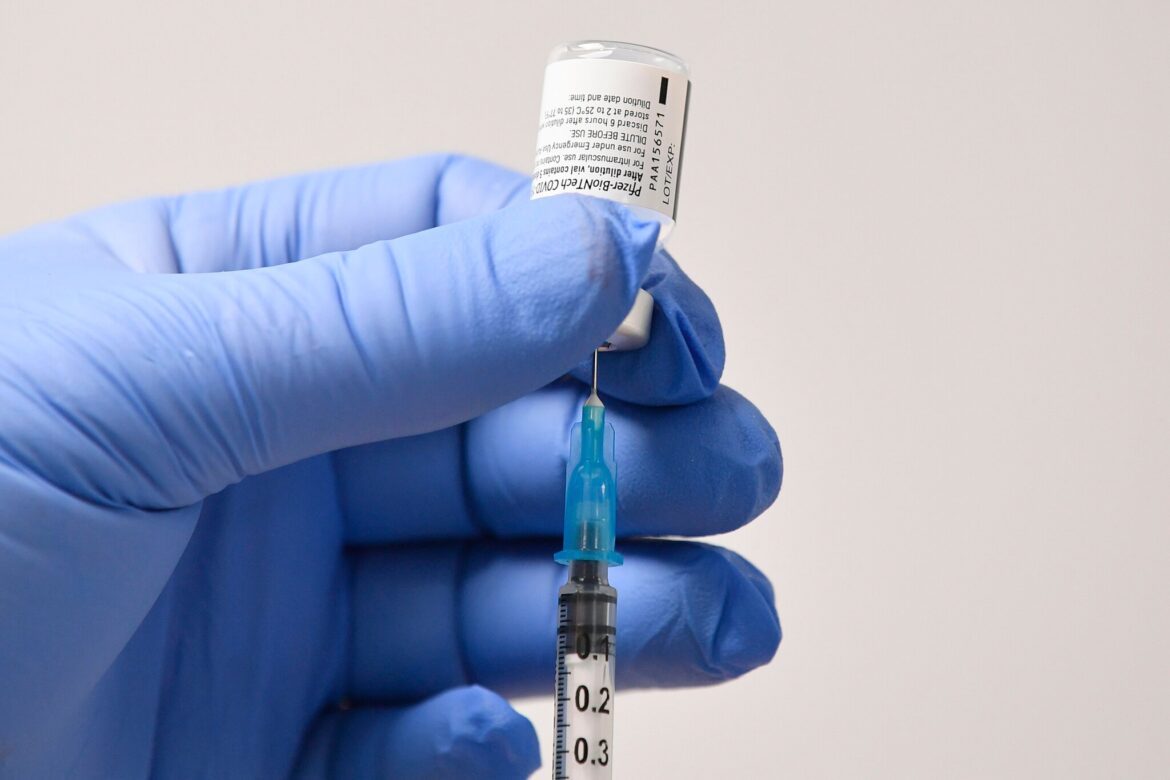 Booster dose not enough? Omicron sparks debate around 4th shot of vaccine