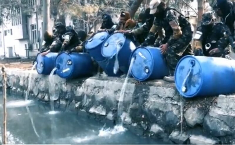 Afghan agents pour 3,000 litres of liquor into Kabul canal