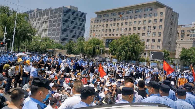 When Chinese Protesters Came Up Against Xi Jinping’s Security Machine