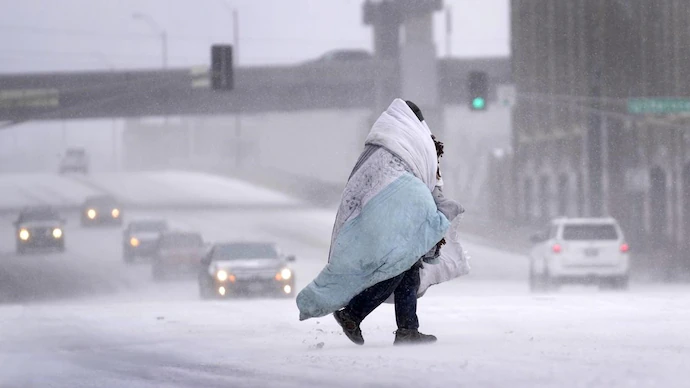 Biden warns Americans to take ‘dangerous’ winter storm seriously